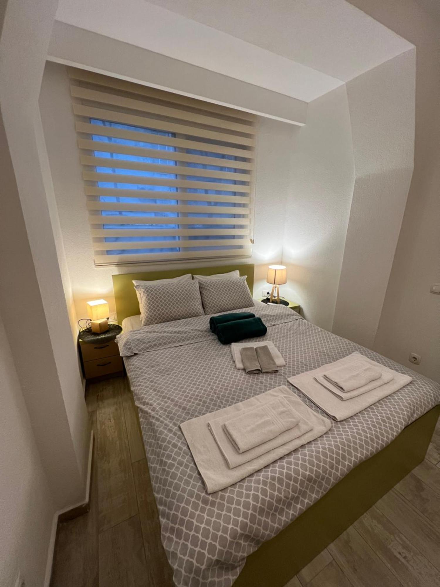 Appartement Apartman Nadja à Kotor Extérieur photo