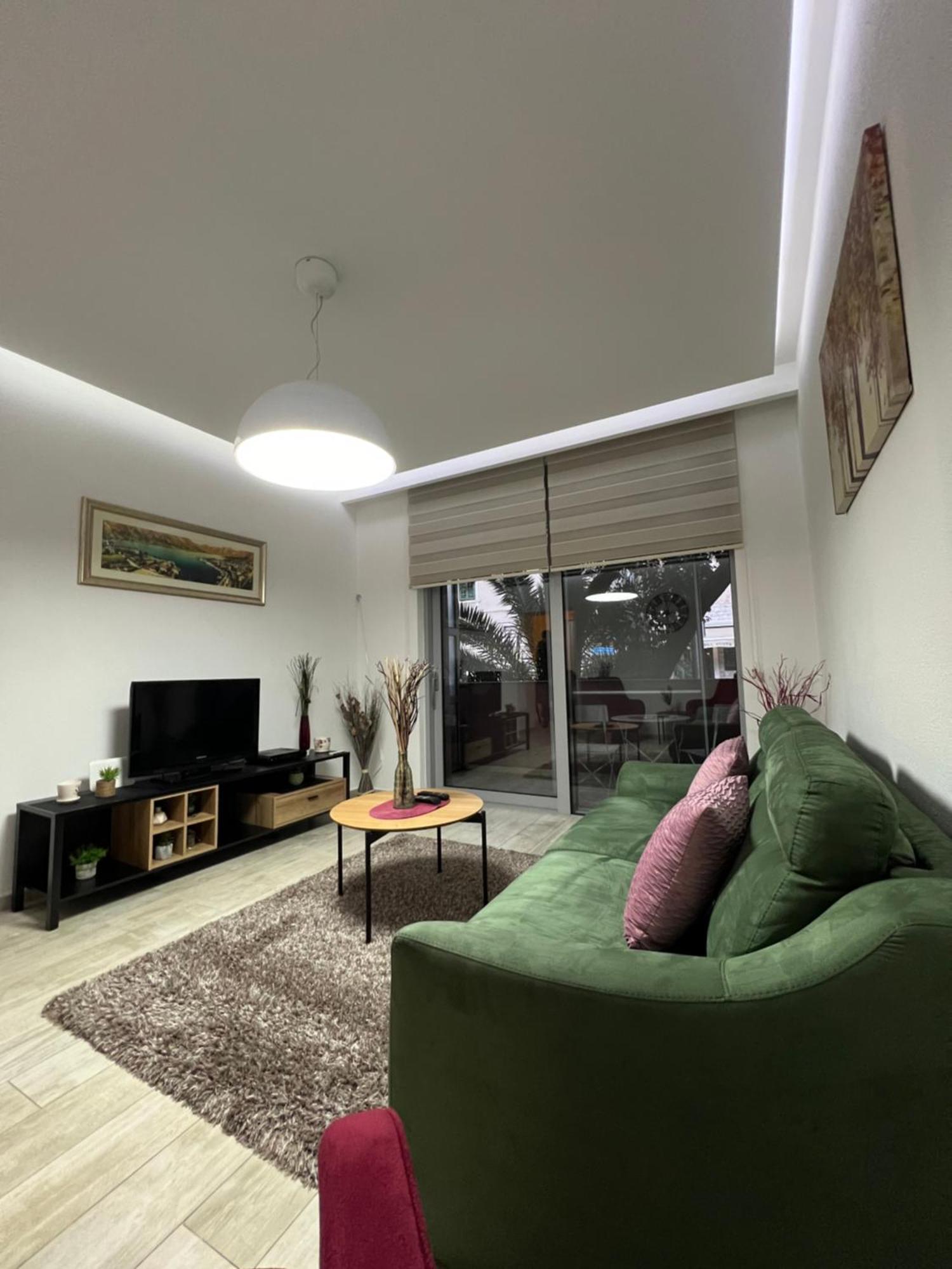 Appartement Apartman Nadja à Kotor Extérieur photo
