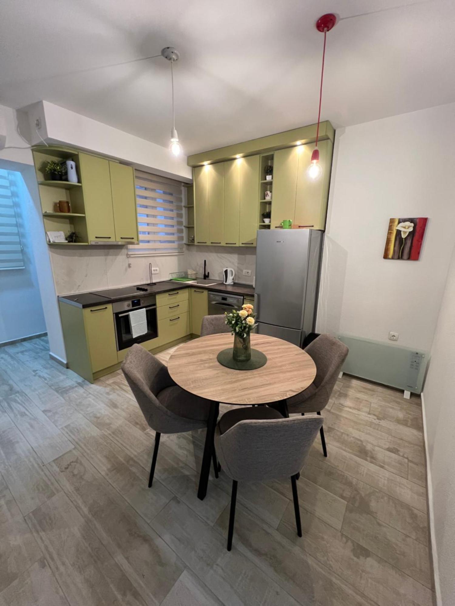 Appartement Apartman Nadja à Kotor Extérieur photo
