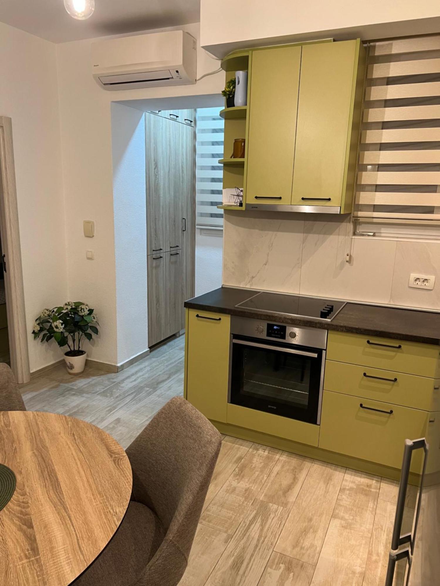 Appartement Apartman Nadja à Kotor Extérieur photo